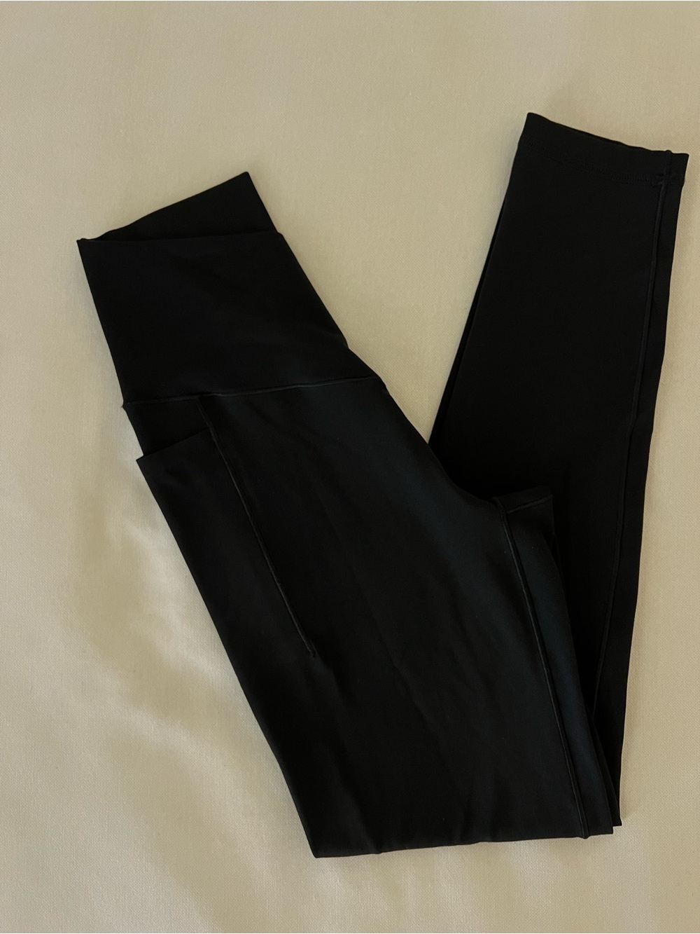 OFFLINE by Aerie Real Me XTRA High Waisted Pocket Legging